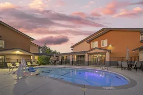 Best Western Antelope Inn & Suites - Pool