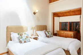 Under Milkwood Resort - Room