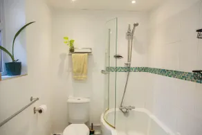 Spacious Private Annex near Ashford - Bathroom