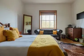 Walltree House - Room