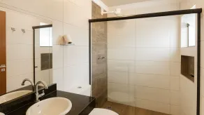 Marmeu Tropical Ltda - Badrum