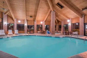 Baymont by Wyndham Marshfield - Pool