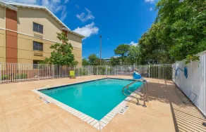 Extended Stay America Suites - Fort Lauderdale - Cypress Creek - NW 6th Way - Pool