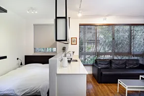 Hanasi 129 - Boutique Apartments - Room