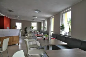 Apado-Hotel garni - Restaurant