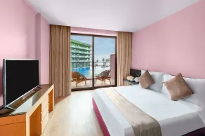 Voco Dubai Monaco, The Heart of Europe by IHG-Adult only - Room