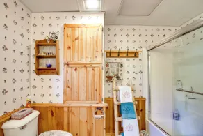 Vintage 1920 home with 5 bedrooms sleeps 6 near UMD and views of Lake Superior - Innenbereich