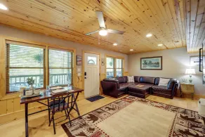 West Jefferson Vacation Rental Near River - Interior
