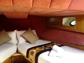 Dream House Boat - Camera