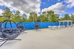 Pet-Friendly Cassoplis Cabin, Close to Parks! - Interior