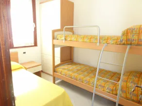 Apartamento vacacional con jardín y terraza - Habitación