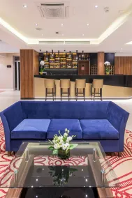 Outlet Hotel Polgár - Recepción