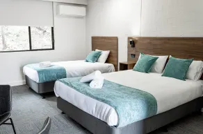 Browns Plains Hotel - Zimmer