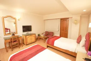 Hotel Surya Residency - Zimmer