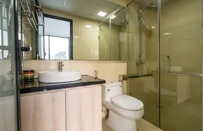 Ann’s House - Bathroom