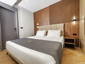 ES Hotel - Room