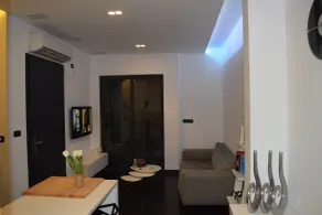 Tal Kinneret - Room