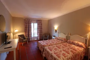 Hotel Varinia Serena - Balneario de Alange - Værelse