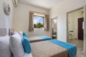 Summer House Collection - A Secluded Getaway - Room