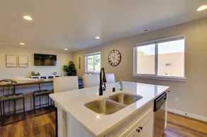 Monroe Apartment Near Evergreen State Fairgrounds! - Interiör