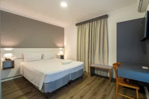 Uniclass Hotel Lapa - Room