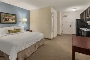 Candlewood Suites Raleigh Crabtree by IHG - Chambre