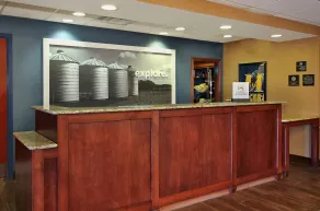 Hampton Inn & Suites Murray - Réception