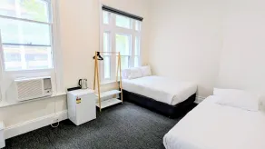 Ambassadors Hotel - Room
