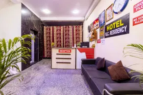 Hotel O M.C Residency - Resepsjon