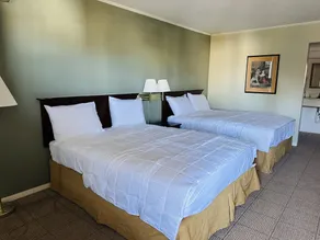 Astoria Hotel North - Zimmer