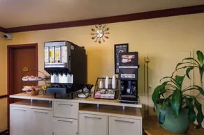 Americas Best Value Inn Buda - Restaurant