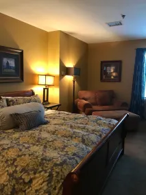 Ophelias Restaurant & Inn - Chambre