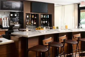 Courtyard by Marriott Dallas Plano in Legacy Park - Restaurant