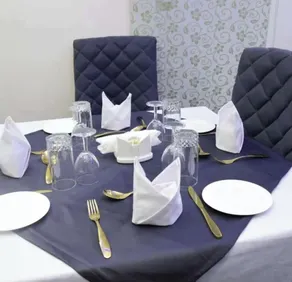White Chase Hotel and Suites - Restaurant