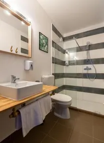 Lagom Hotel - Bathroom