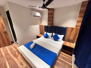 Hotel Lavish Park - Habitación