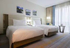 Hilton Garden Inn Al Khobar King Fahd Causeway - Room