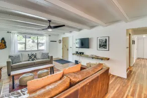 Cozy Retreat w/ Deck ~ 2 Mi to Pinecrest Lake! - Interiør