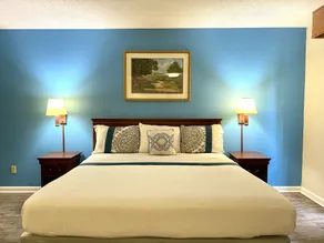 FairBridge Inn Express Mount Vernon - Room