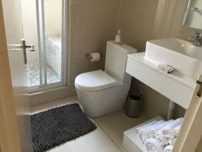Tntee Apartments - Badezimmer