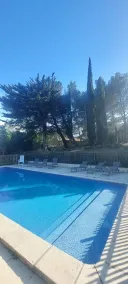 Mas Montluzia - Pool