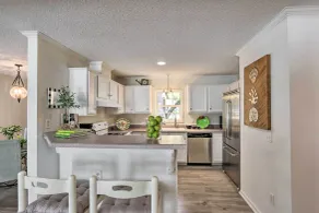 Patio & Gas Grill: Charming Bluffton Escape! - Interiør