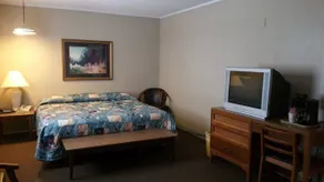 Orleans Trail Resort - Room