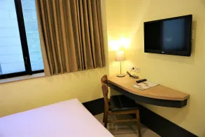 Liberta Hub Blok M Jakarta - Room