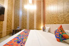 Via The Grand Palace - Room