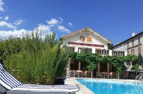 Logis Hôtel Restaurant Le 1050 - Pool