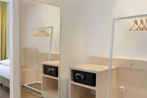 Super 8 by Wyndham Augsburg - Room