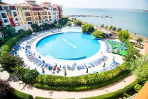 Fara - Pool