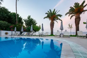 Sirocco Hotel - Piscine