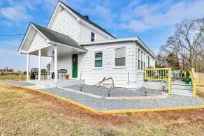 Fire Pits, Creek View: Historic Virginia Farmhouse - Innenbereich